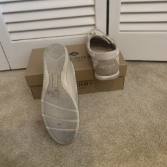 Sperry Top Siders, tan 7 1/2 - Picture 2 of 2